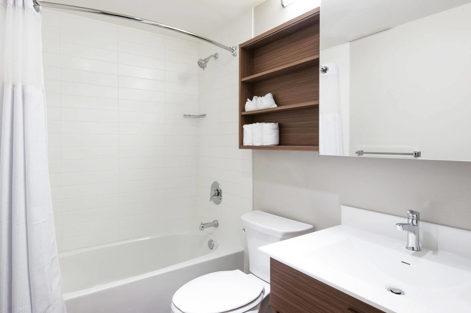Microtel Inn And Suites By Wyndham Kitimat Dış mekan fotoğraf